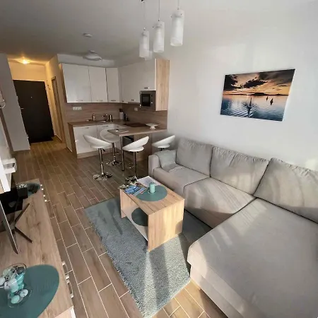 アパート In 44077 バラトンレッレ